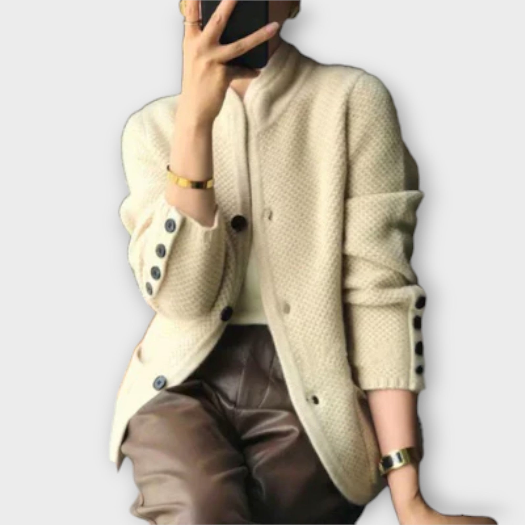 Højknappet cardigan med knapper – Uanstrengt elegance