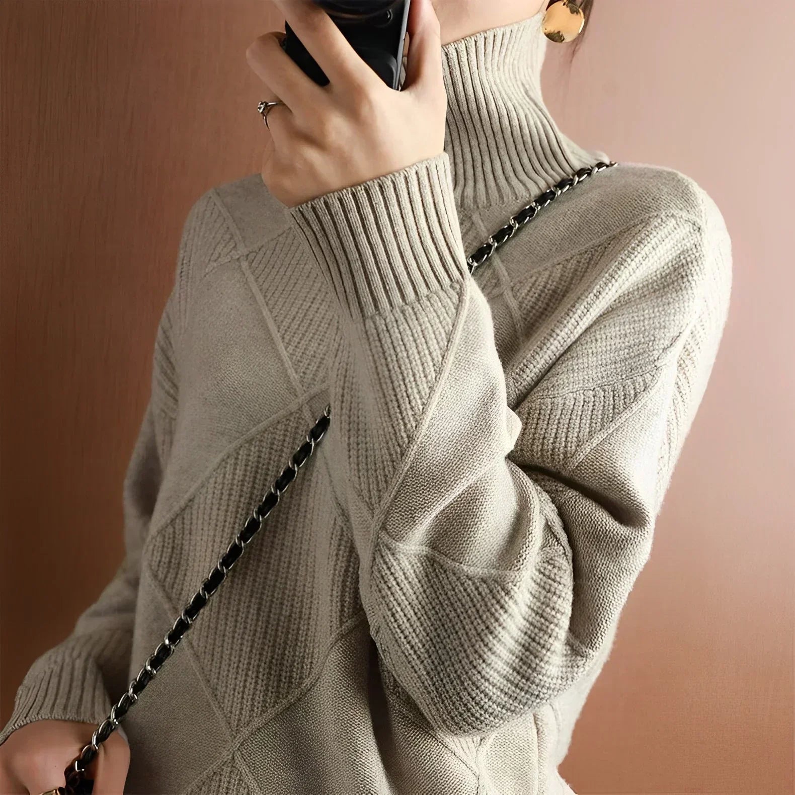 Rauten-Rullekravepullover – Raffineret varme med moderne stil