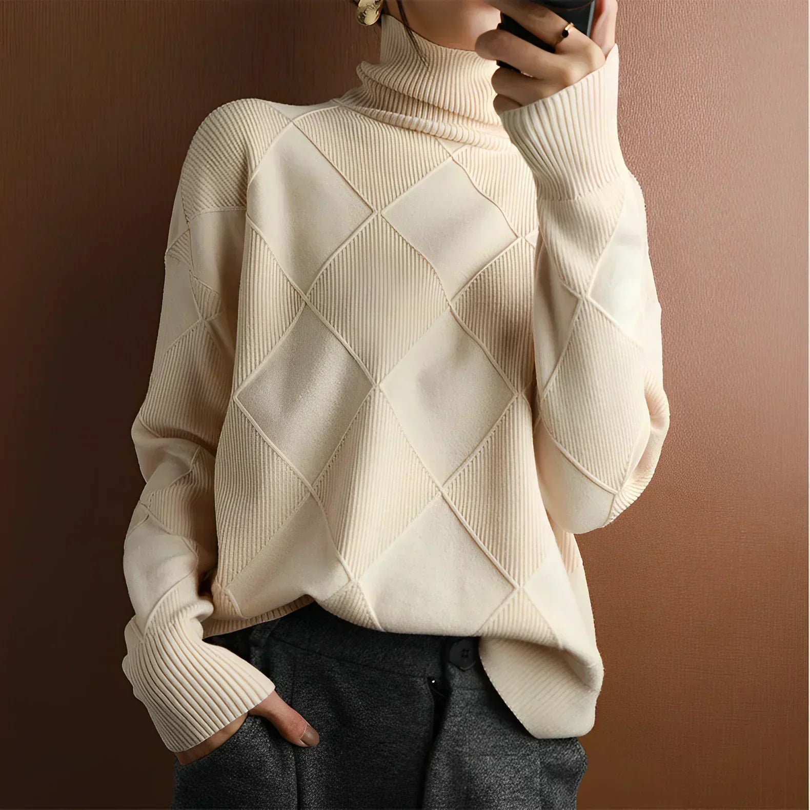 Rauten-Rullekravepullover – Raffineret varme med moderne stil