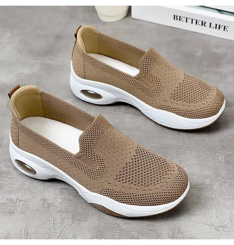 Gitte - Ortopædiske åndbare strikkede slip-on sneakers