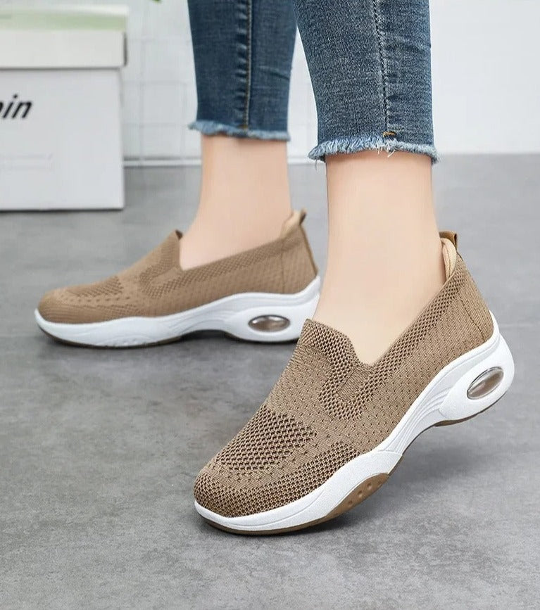 Gitte - Ortopædiske åndbare strikkede slip-on sneakers
